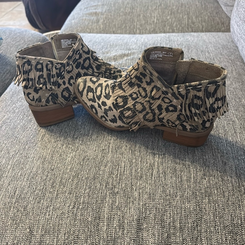 Leopard naughty monkey boots size 7